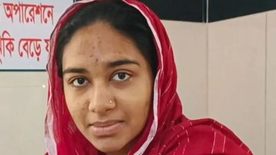 মনোবল ও শিক্ষার প্রতি ভালোবাসার উজ্জ্বল দৃষ্টান্ত ইশা