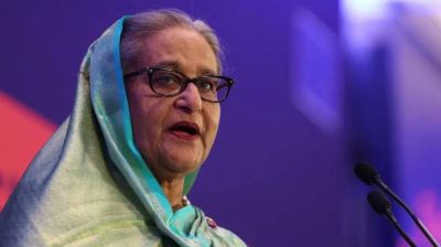 শেখ হাসিনাকে আত্মসমর্পণের নির্দেশ দিয়ে বিজ্ঞপ্তি জারি ট্রাইব্যুনালের