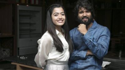 বিয়ের পিঁড়িতে বসছেন বিজয়-রাশমিকা!