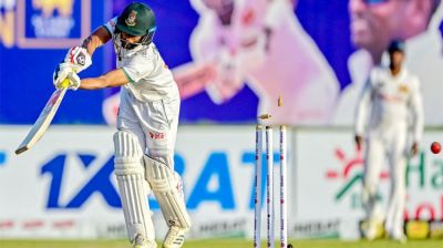 তৃতীয় দিনে ৬ রান যোগ করেই অলআউট বাংলাদেশ