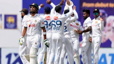 দুইবার জীবন পাওয়ার পরও ০ রানে ফিরলেন বিজয়