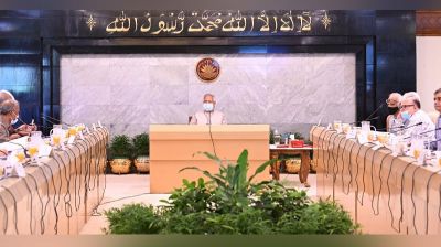 বাজেট অনুমোদনে উপদেষ্টা পরিষদের বৈঠক