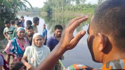 বগুড়ায় করতোয়া নদীতে ঝাঁপ দিয়ে কলেজ ছাত্রী নিখোঁজ
