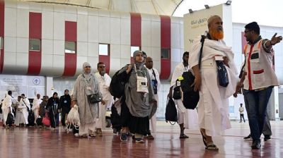 হজ শেষে দেশে ফিরেছেন ৬০ হাজারের বেশি হাজি