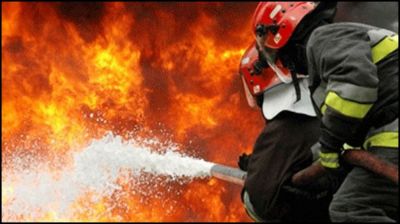 গাজীপুরে ঝুটের ৫ গুদামে আগুন, নিয়ন্ত্রণে ৪ ইউনিট