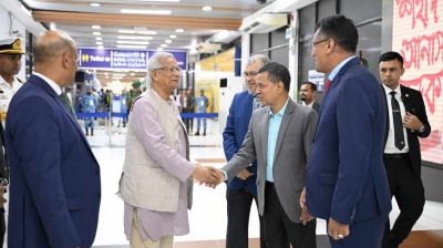 জাপান সফর শেষে দেশে ফিরেছেন প্রধান উপদেষ্টা