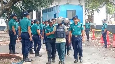 আনাসসহ ছয়জনকে হত্যার ঘটনায় আসামীদের ট্রাইব্যুনালে হাজির