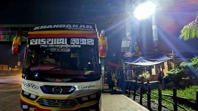 হেলপারের বিরুদ্ধে জাবি ছাত্রীকে হেনস্তার অভিযোগ