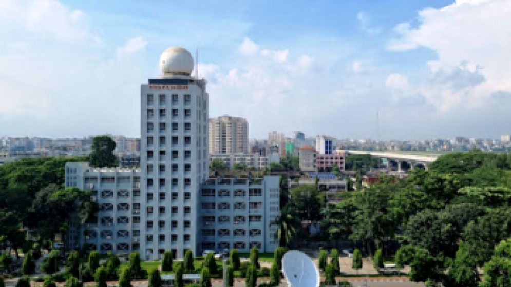 মৃদু তাপপ্রবাহ বইছে  ৩৬ জেলার ওপর দিয়ে