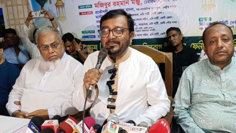 ‘সরকার রাজনৈতিক দল ও ছাত্রদের মধ্যে ঐক্য গড়তে ব্যর্থ : এবি পার্টি চেয়ারম্যান