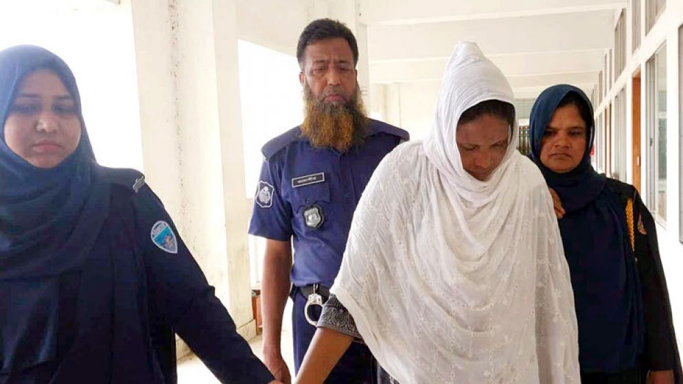 শ্বশুর হত্যার দায়ে পুত্রবধূর যাবজ্জীবন