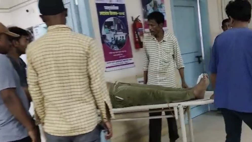 কক্সবাজারে সাগরে গোসলে নেমে বাবা-ছেলের মৃত্যু