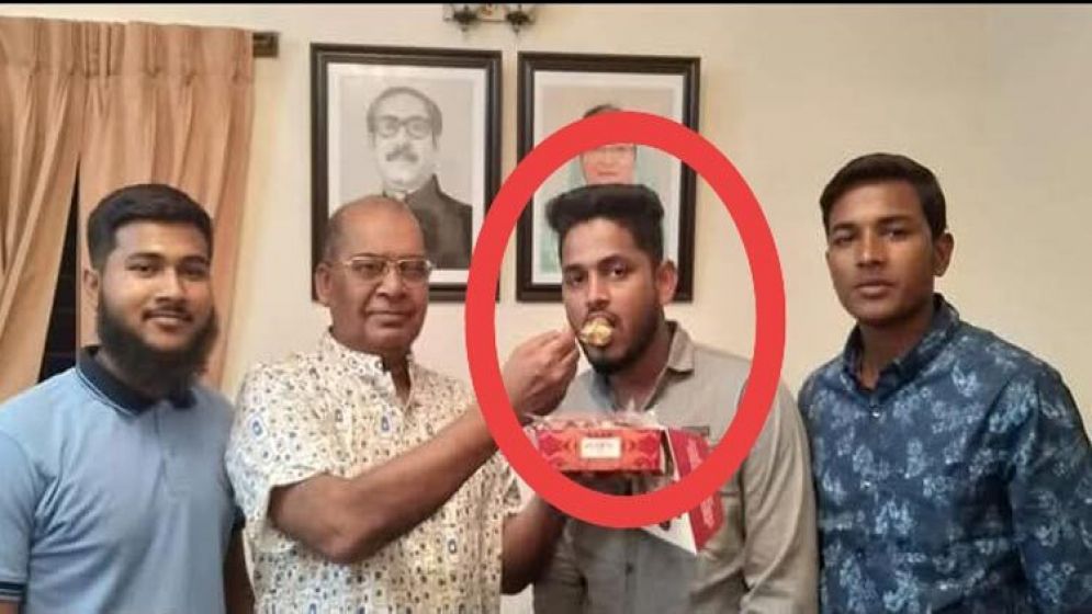 ফেসবুকে ভাইরাল, মামলা থেকে বাঁচাতে ছাত্রলীগ নেতাকে বিএনপির প্রত্যয়ন