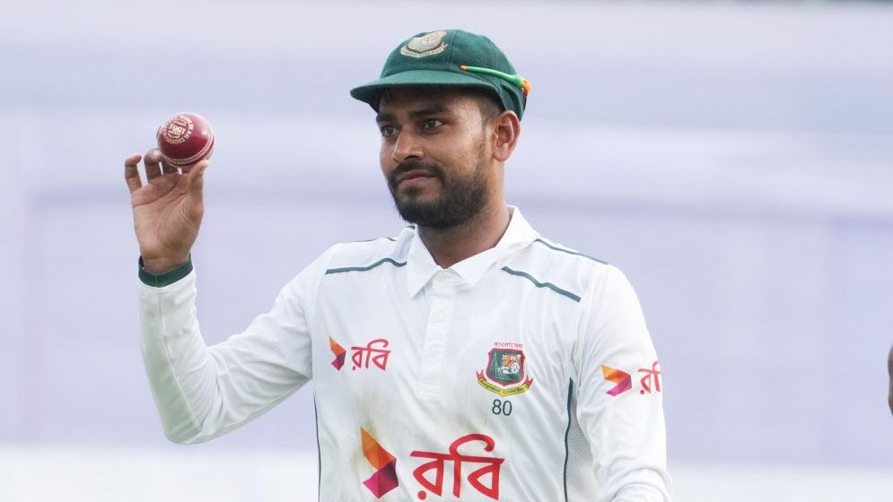 জ্বরে আক্রান্ত মিরাজ প্রথম টেস্ট খেলতে পারবেন ?