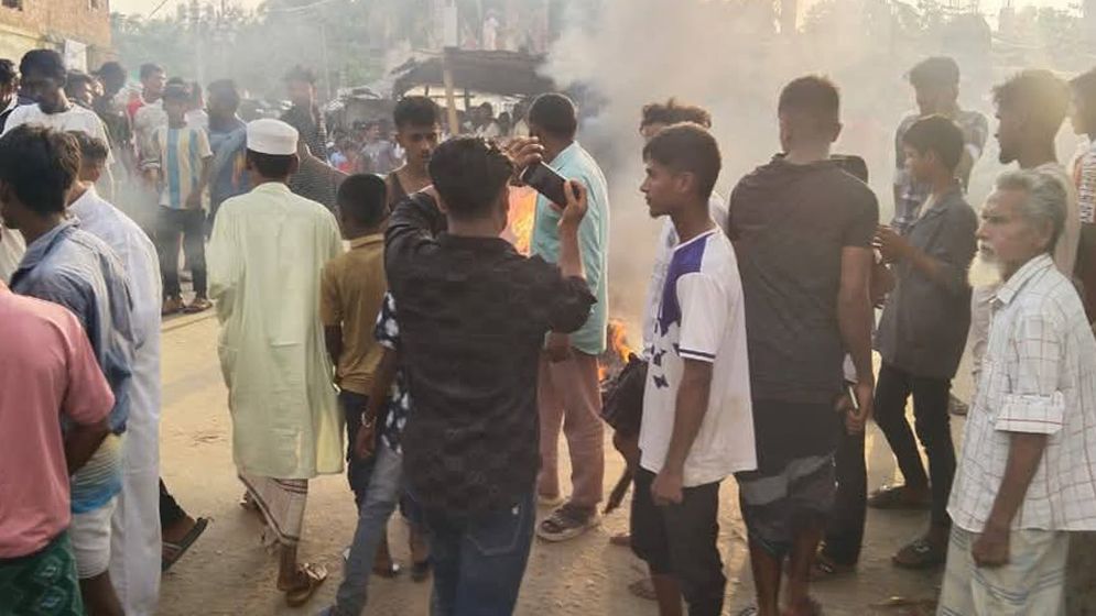 বিজিবি-এলাকাবাসী সংঘর্ষে গুলিবিদ্ধ ১২, পরষ্পর বিরোধী বক্তব্য