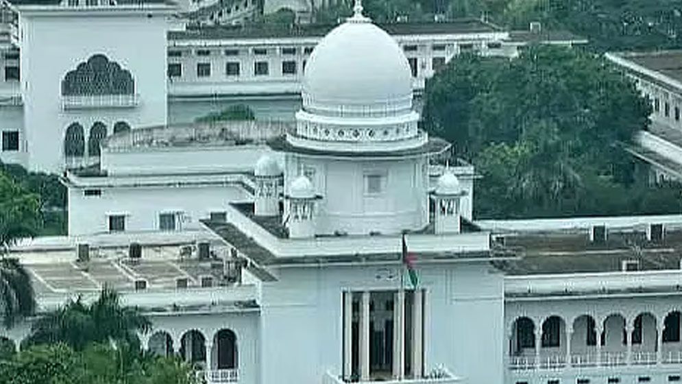 ষোড়শ সংশোধনী মানেই  বিচারকদের স্বাধীনতায় হস্তক্ষেপ : সুপ্রিম কোর্ট