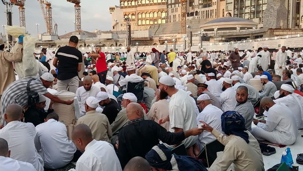 সারা বিশ্বের হাজিরা এখন মক্কায়