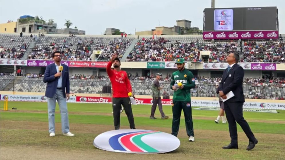 টস জিতল পাকিস্তান, ব্যাটিংয়ে পাঠাল বাংলাদেশকে