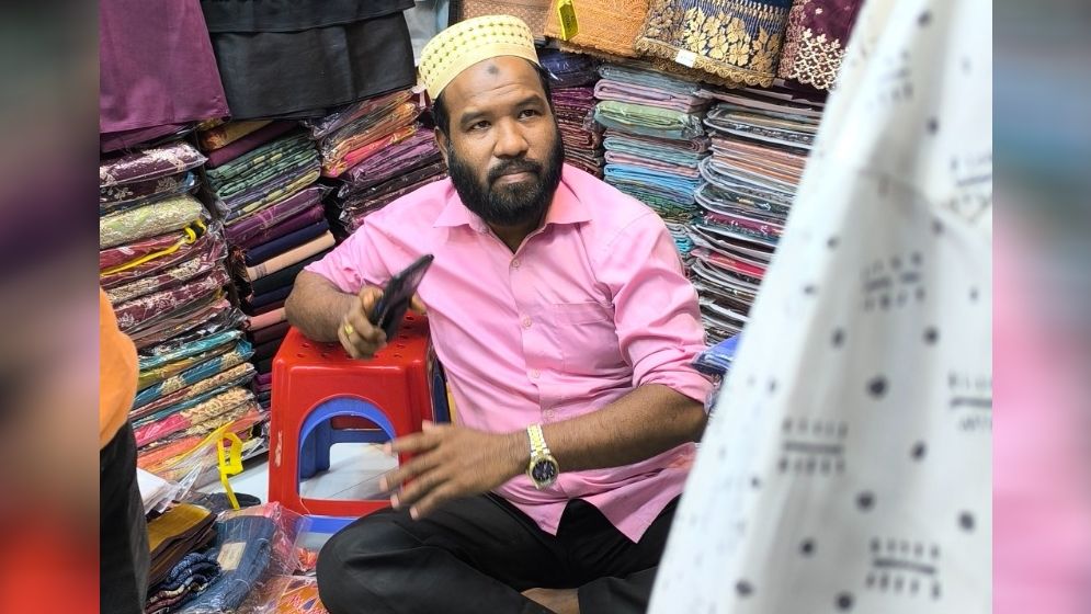 উখিয়ায় দোকানদার কর্তৃক নারীকে মারধর ও শ্লীলতাহানি, থানায় মামলা