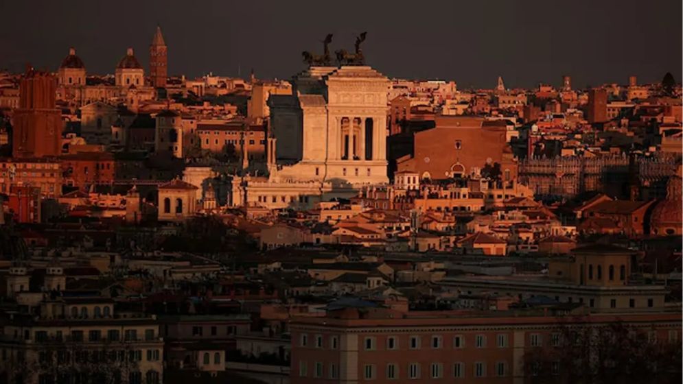 ইতালি ৫ লাখ ‘ওয়ার্ক পারমিট ভিসা’ দেবে