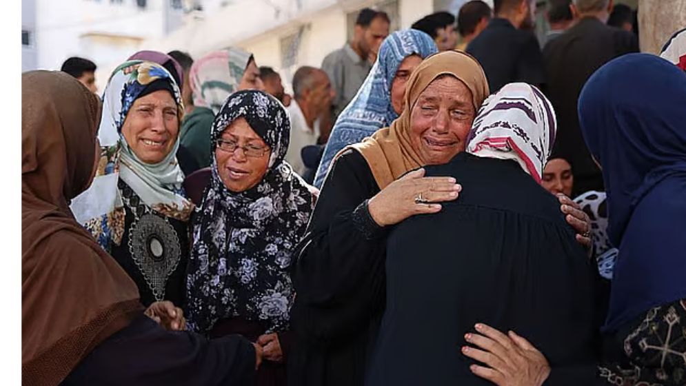 গাজায় ইসরায়েলি হামলায় নিহত  আরও ৭৪