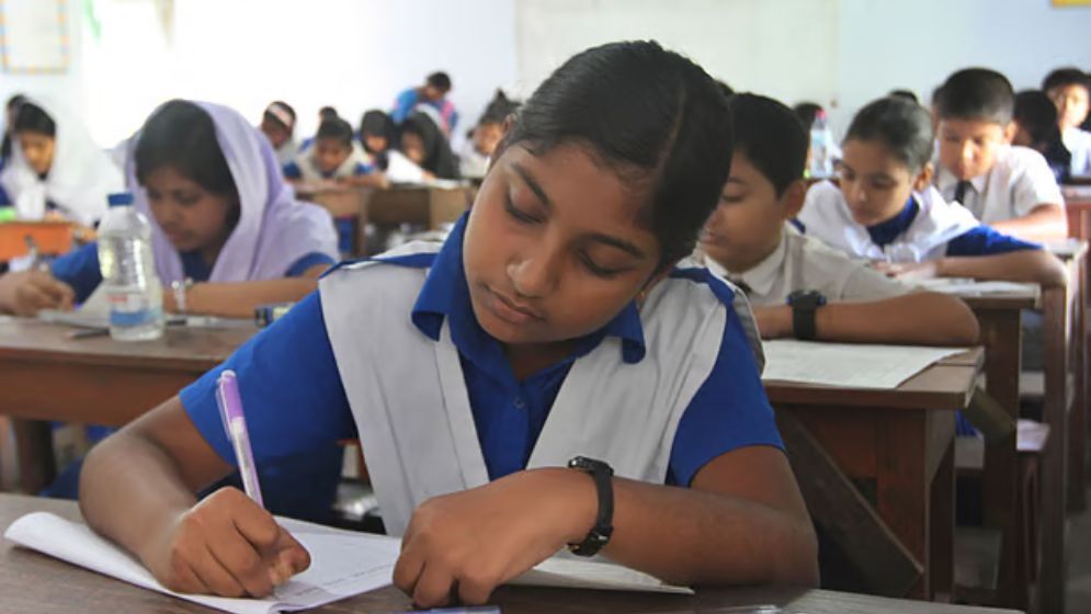 বেহাল শিক্ষা : দেশে প্রাইমারি স্কুলে সাড়ে ৫৮ হাজার শিক্ষকের পদ শূন্য