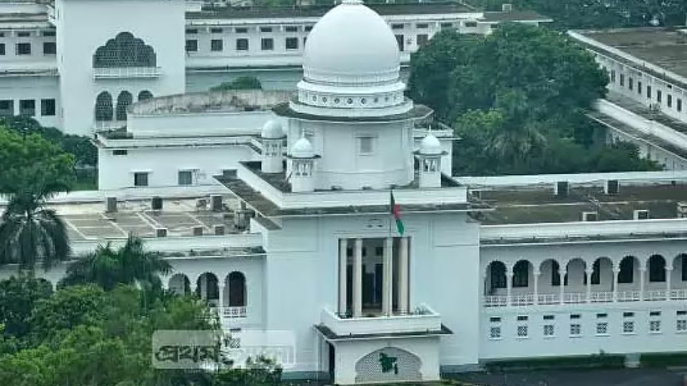 প্রাথমিক বিদ্যালয়ের সব প্রধান শিক্ষককে দশম গ্রেডে উন্নীত করতে আইনি নোটিশ