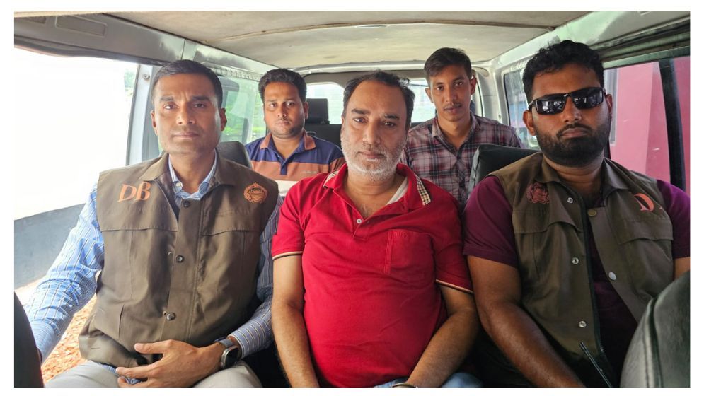 বগুড়ায় ২১ মামলার আসামি সাবেক কাউন্সিলর আমিনুল গ্রেপ্তার