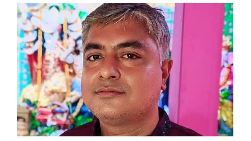 মিরসরাইয়ে দুর্বৃত্তদের গুলিতে পূজা উদ্‌যাপন পরিষদের আহ্বায়ক আহত