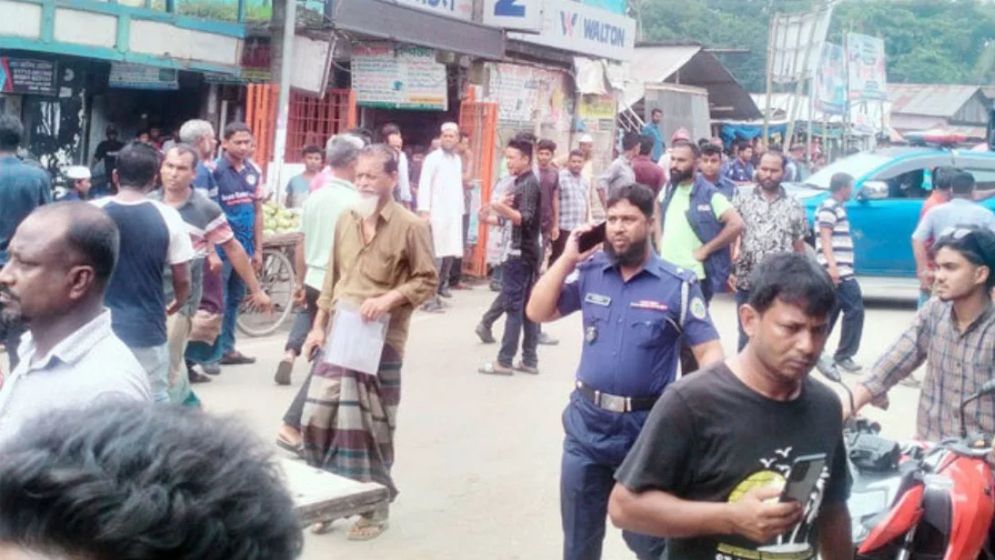 সিনিয়র নেতাকে আমন্ত্রণ না দেওয়ায় বিএনপির দুই গ্রুপের সংঘর্ষ, আহত ৫