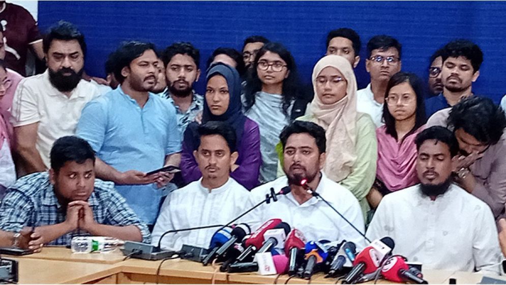 পুলিশ ক্লিয়ারেন্স দিয়েও আমাদের সুরক্ষা দিতে ব্যর্থ হয়েছে : নাহিদ