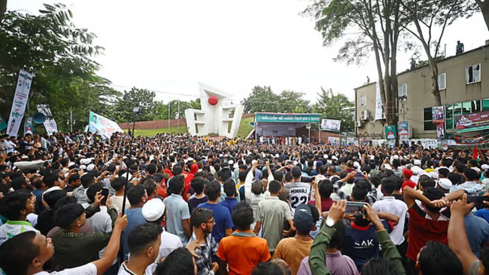 শহীদের রক্তের শপথ নিয়ে নতুন দেশ গড়তে সিলেটে এসেছি : নাহিদ