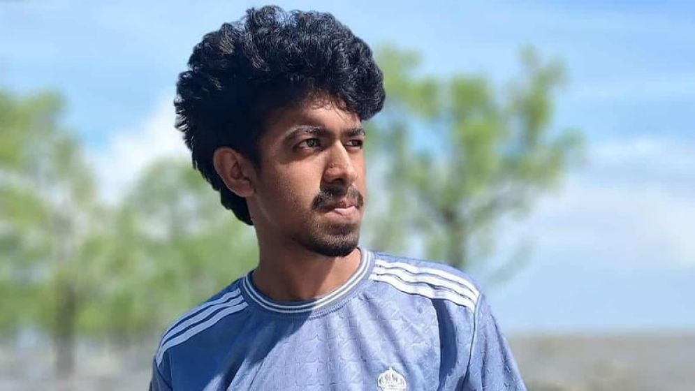 পাঁচ বন্ধু বেড়াতে গিয়ে নৌকাডুবে নিখোঁজ তিন, একজনের মরদেহ উদ্ধার