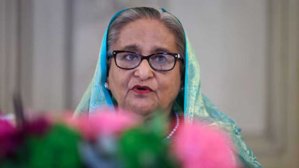 হলফনামায় হাসিনার ‘তথ্য গোপনে’ করার কিছু নেই : দুদককে ইসি