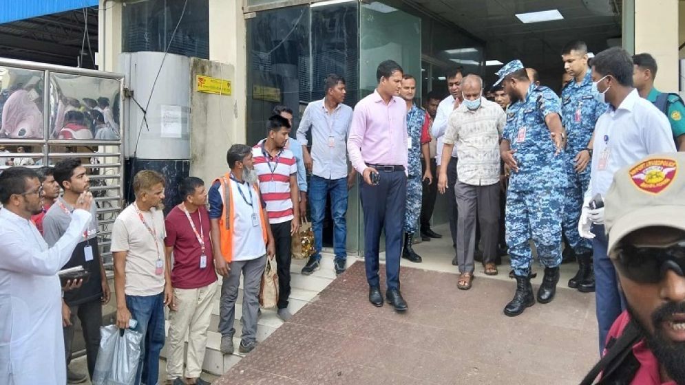 বাংলাদেশে কোনো জঙ্গিবাদ নেই : স্বরাষ্ট্র উপদেষ্টা