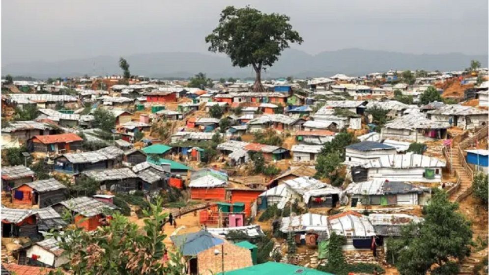 রোহিঙ্গা ক্যাম্পে অবচেতন করে মা-মেয়েকে ধর্ষণ, গ্রেপ্তার ২