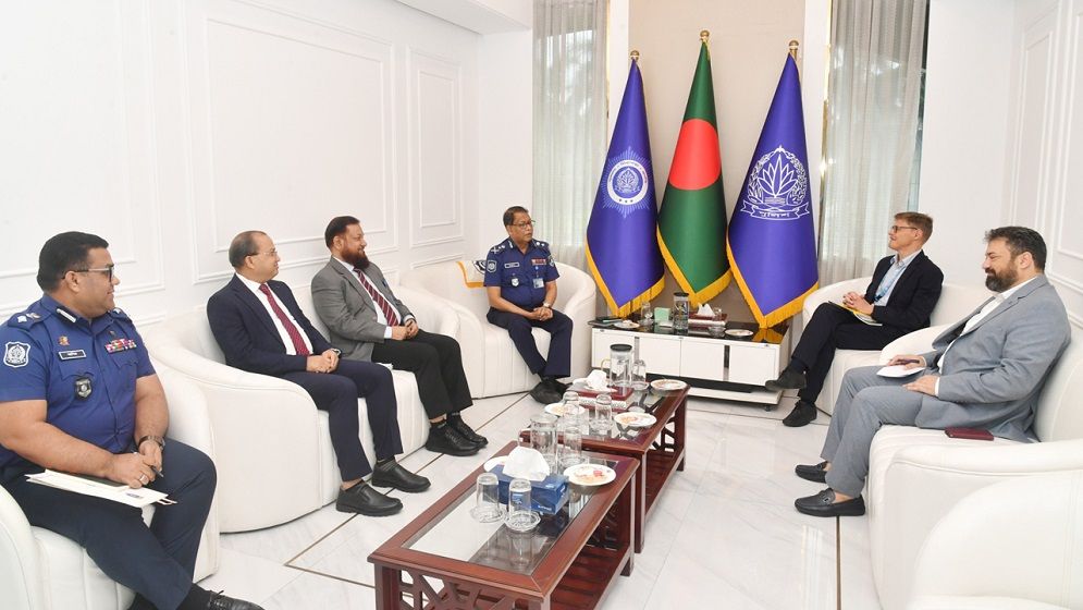 আইজিপির সঙ্গে জাতিসংঘ প্রতিনিধি দলের বৈঠক