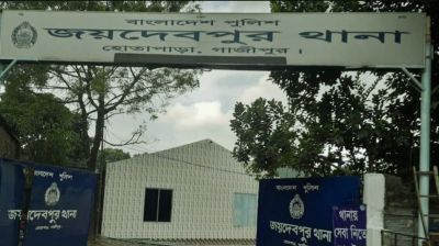 চাঁদাবাজির প্রতিবাদ করায় হামলা-মামলা