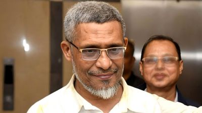 চিকিৎসার জন্য চীন যাচ্ছেন লুৎফুজ্জামান বাবর