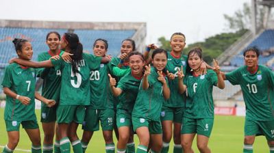 ঋতুপর্ণার গোলে এগিয়ে আছে বাংলাদেশ