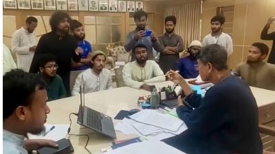 চবি উপাচার্যকে হুমকির ভিডিও ভাইরাল