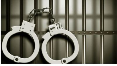 বিশেষ অভিযান : মোহাম্মদপুরে গ্যাংপ্রধানসহ গ্রেপ্তার ৪২