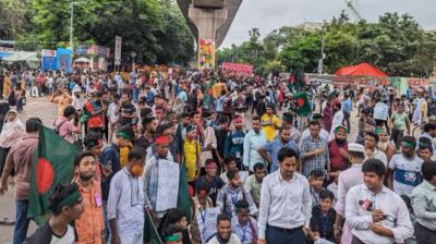 সনদ দাবিতে শাহবাগ অবরোধ জুলাইযোদ্ধাদের