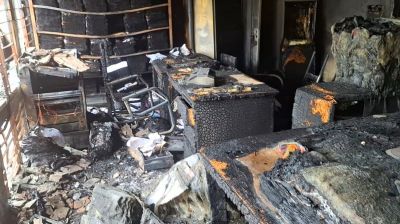 বরগুনায় নির্বাচন অফিসে অগ্নিকাণ্ড