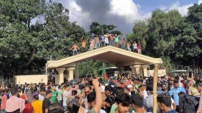 মিত্র যখন ‘শত্রু’ : অভ্যুত্থান-পরবর্তী রাজনীতি কোন পথে?