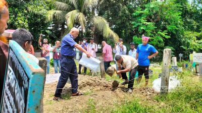 গোপালগঞ্জে সংঘর্ষে নিহত ৩জনের লাশ কবর থেকে উত্তোলন