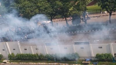 সচিবালয়ে শিক্ষার্থীদের বিক্ষোভ, ধাওয়া-পাল্টাধাওয়া