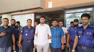 ভারতে পালানোর সময় ছাত্রলীগ নেতা সামাদ বেনাপোলে গ্রেপ্তার