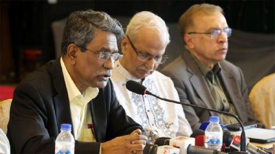 প্রধানমন্ত্রী পদে ১০ বছরের সীমা ও স্বাধীন পুলিশ কমিশন গঠনে রাজনৈতিক ঐক্যমত