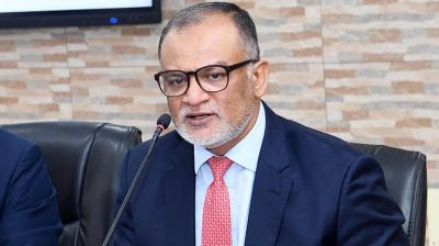 শুল্ক নিয়ে যুক্তরাষ্ট্রের সঙ্গে অনলাইনে বৈঠক করবে বাংলাদেশ : বাণিজ্য উপদেষ্টা